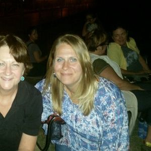 Meet your Posher, Sandra